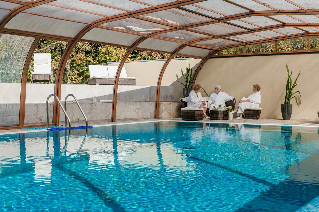 Fonix Wellness Resort Csitár Eksteriør billede