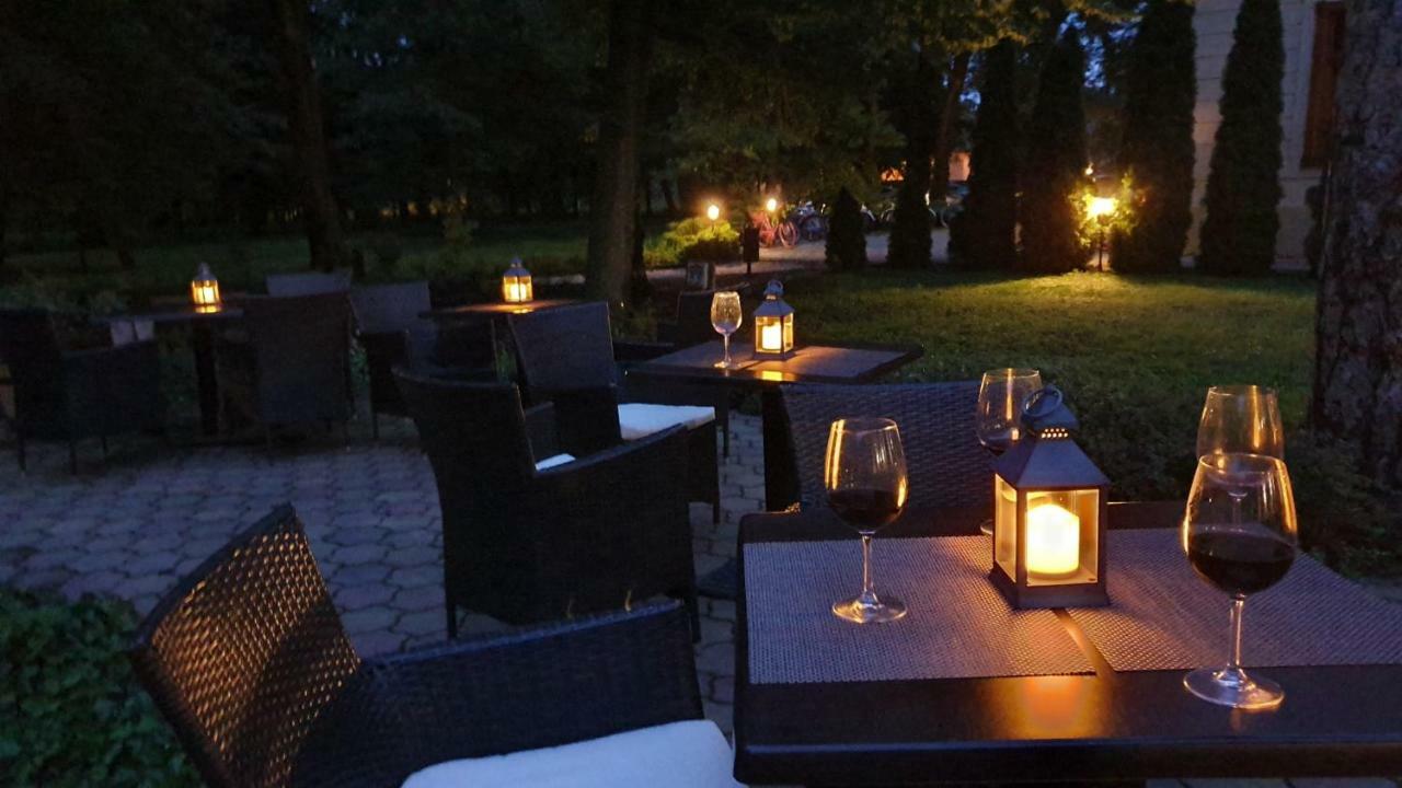 Fonix Wellness Resort Csitár Eksteriør billede
