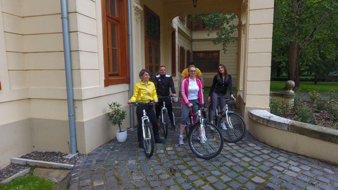 Fonix Wellness Resort Csitár Eksteriør billede