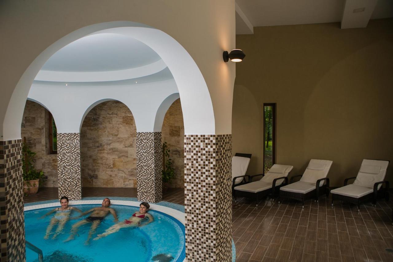 Fonix Wellness Resort Csitár Eksteriør billede